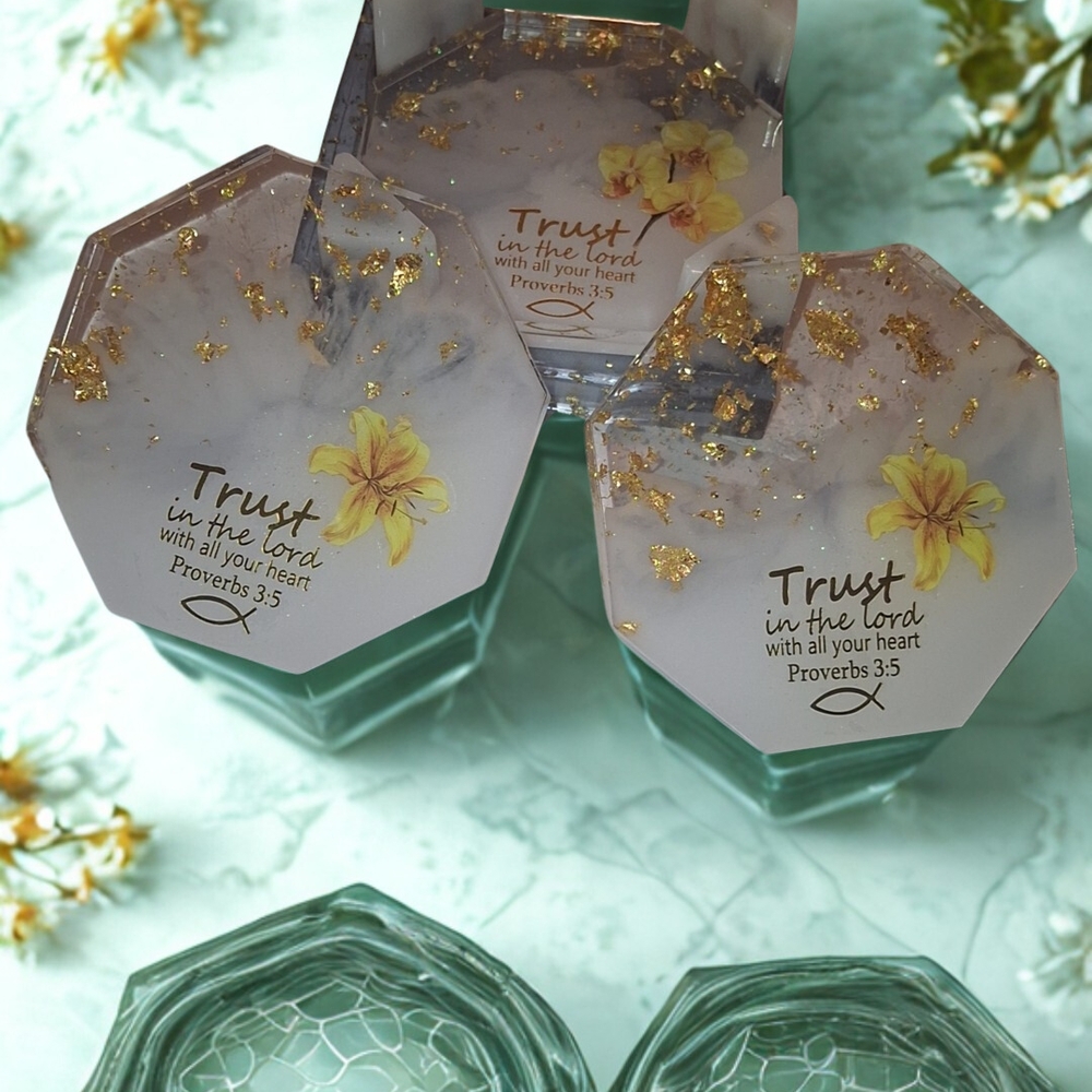 Elegant White Floral with Gold Coaster